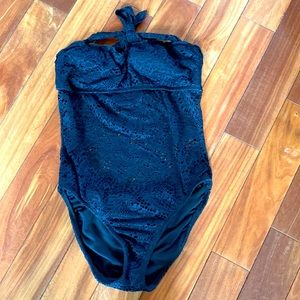 Mossimo size medium black eyelet one piece swimsuit